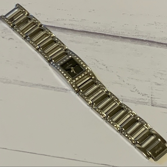 Fossil Ladies Diamond Bezel Black Dial Watch ES1172 - Picture 8 of 10